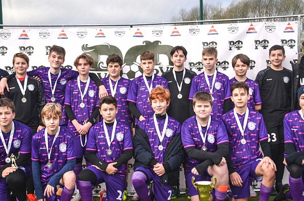 Юношеский футбольный клуб «Коммунарка» занял второе место на окружном турнире 